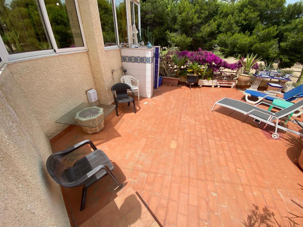 Orihuela Costa 3 Bdr Condo On La Zenia Beach With Patio エクステリア 写真