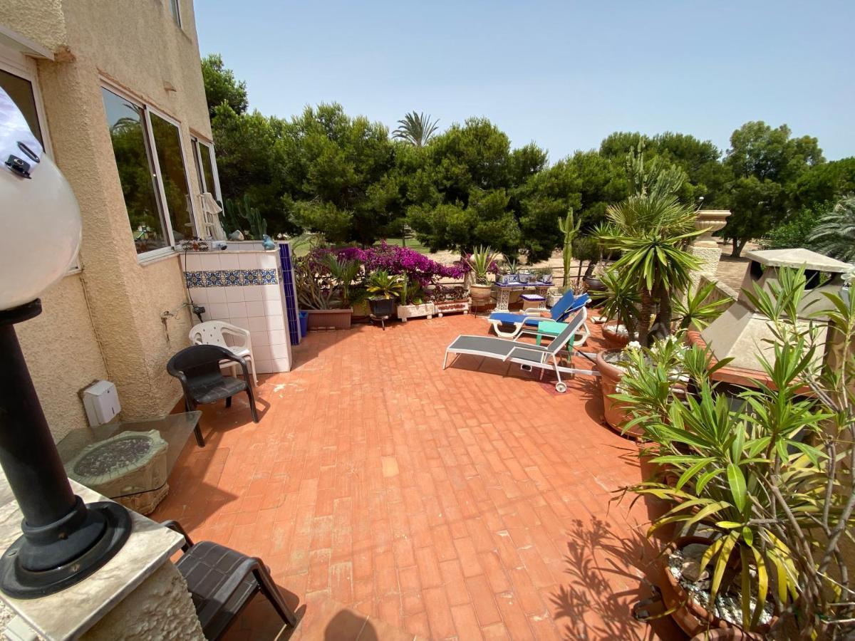 Orihuela Costa 3 Bdr Condo On La Zenia Beach With Patio エクステリア 写真